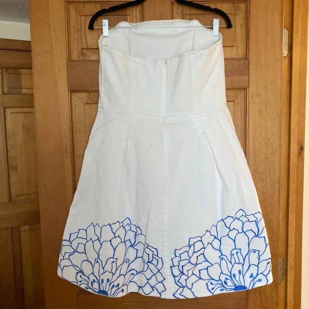 Lilly Pulitzer White Strapless Dress with Blue Floral Border - Picture 2 of 3